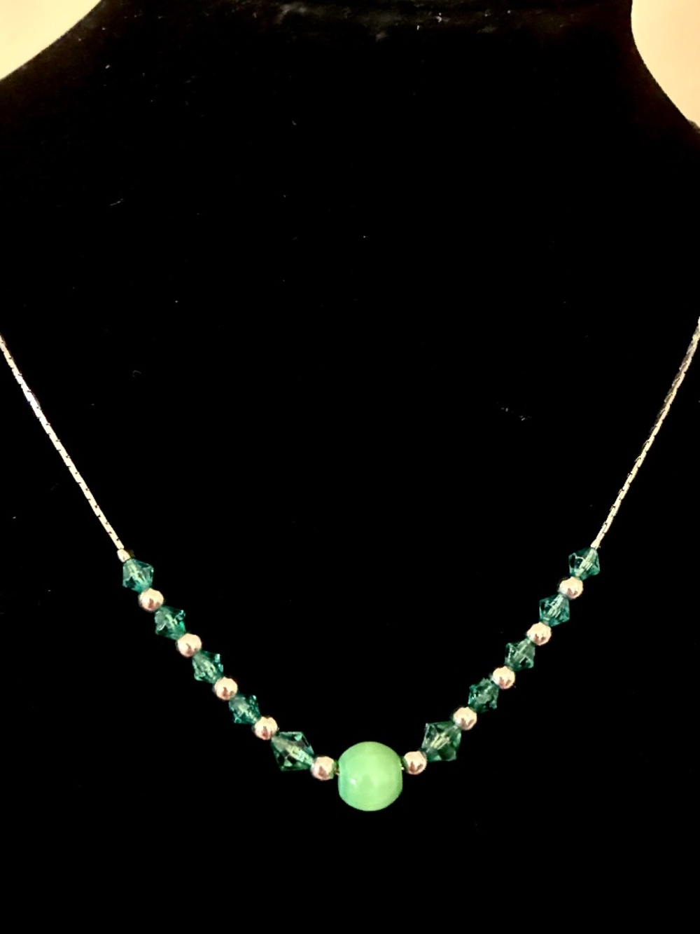 Dainty Necklace Green Silver